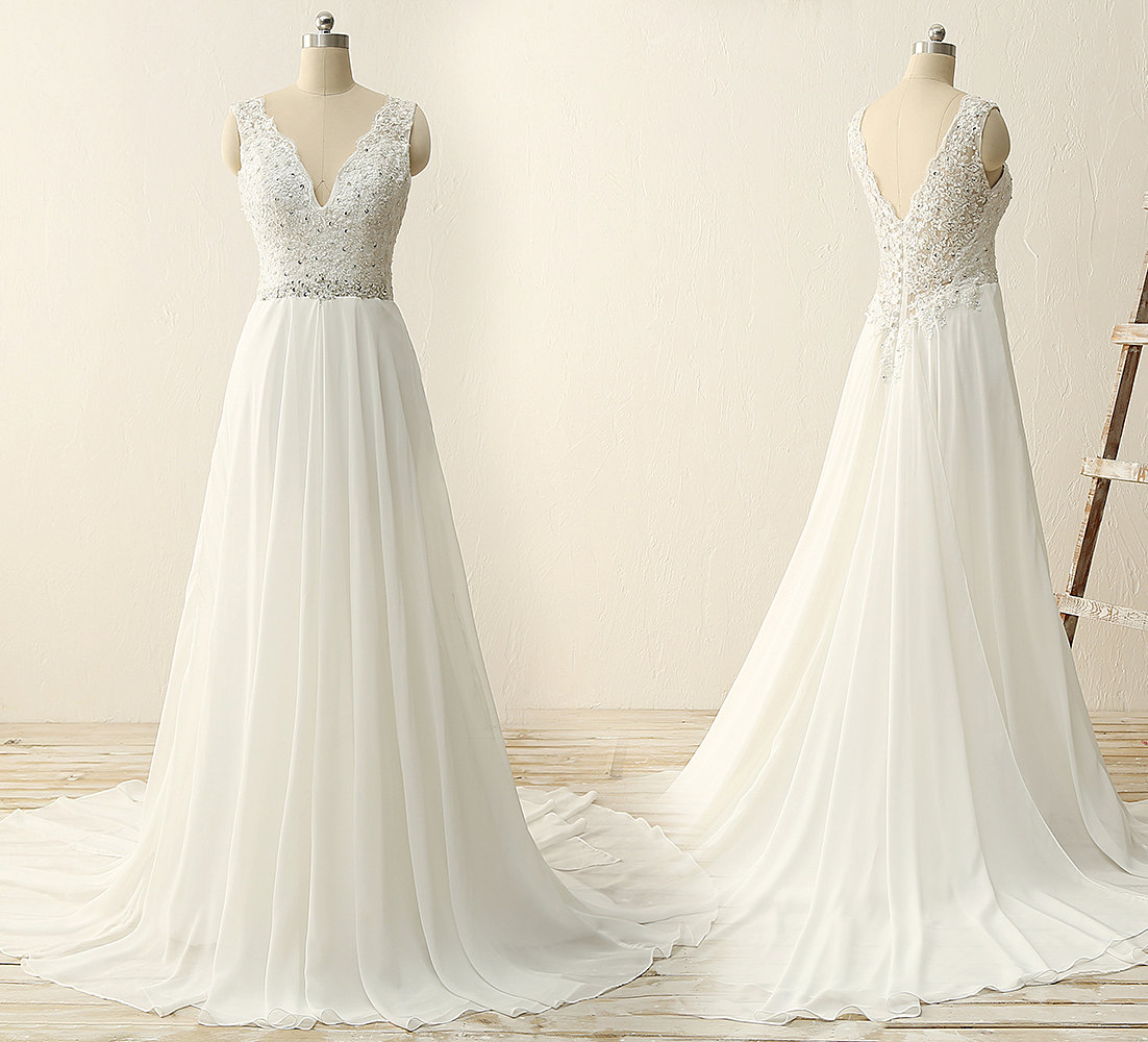 A-line V-neck Chiffon Lace Court Train Wedding Dresses Gowns